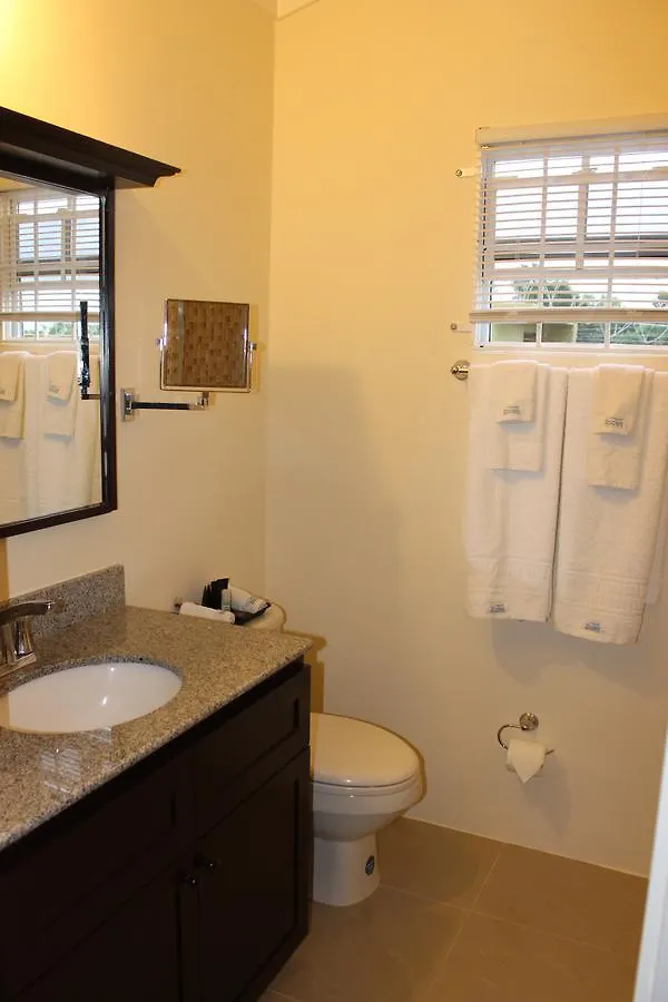 *** Guest house Zade'S Vacation Home Mammee Bay Jamaica
